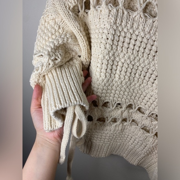 Zara Ecru Open Knit Sweater with Lace up Detailing - Picture 5 of 8